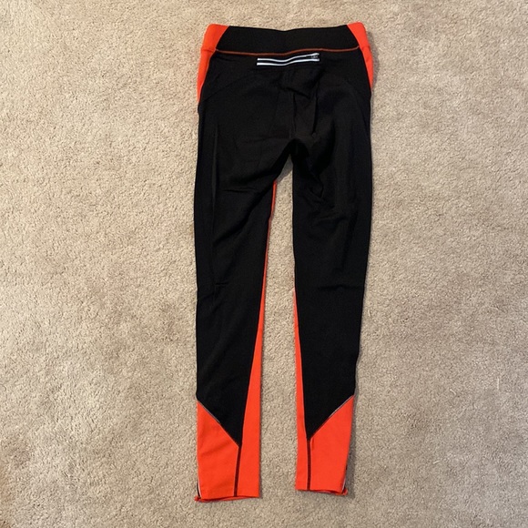 Outdoor Reflective Running Leggings - Picture 5 of 6